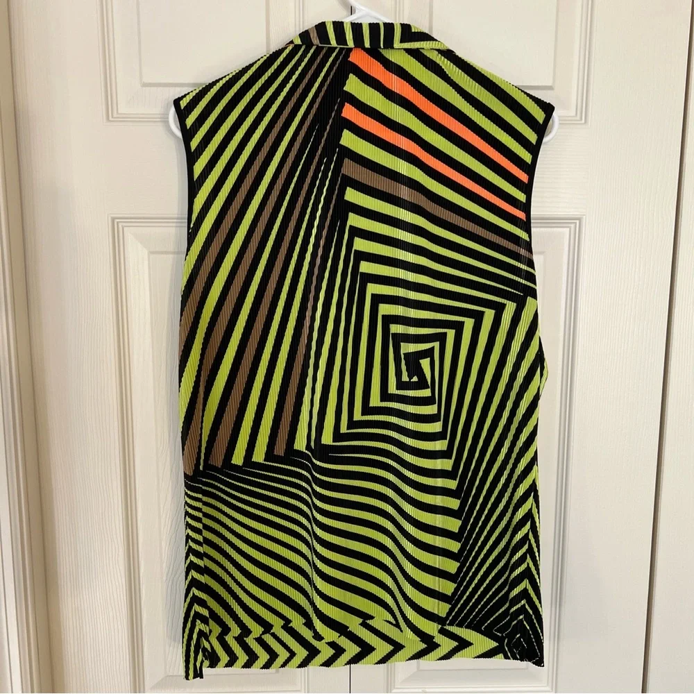 Showstopper Jamie Sadock top, EUC, Size XL - Picture 7 of 13